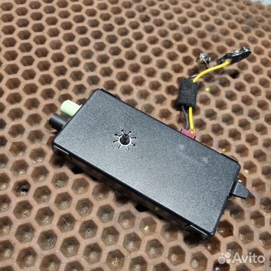 Усилитель антенны BMW x3 g01 iX3 g08 f97