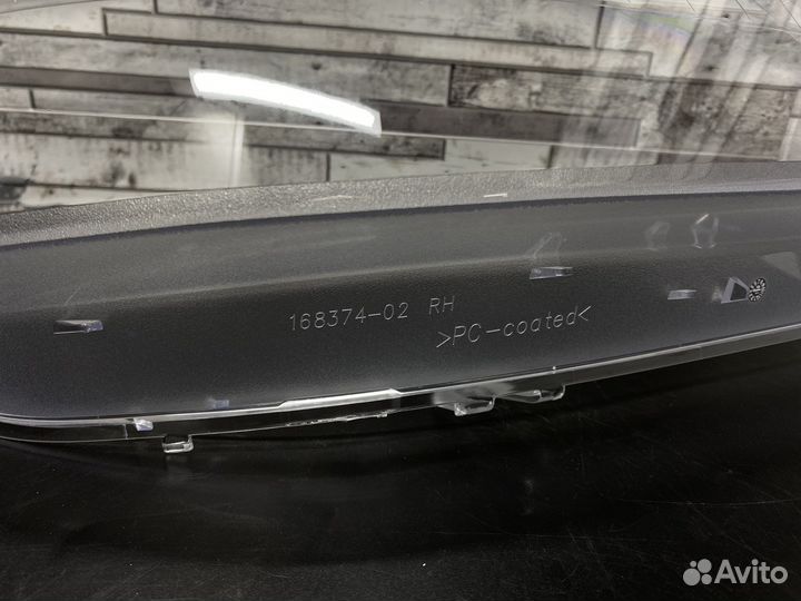 Стекло фары Mercedes W164 ML300,350 рест.(08-11)