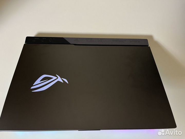 Asus ROG strix G17 G713QM