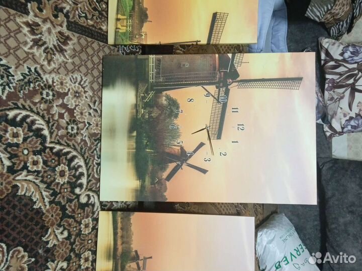 Часы картина