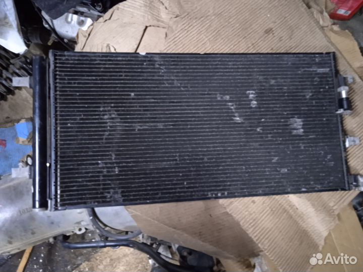 Радиатор кондиционера audi A5 8T