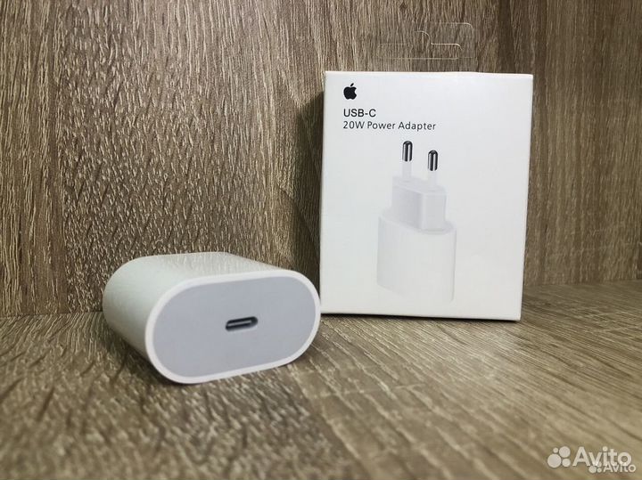 Зарядка на iPhone