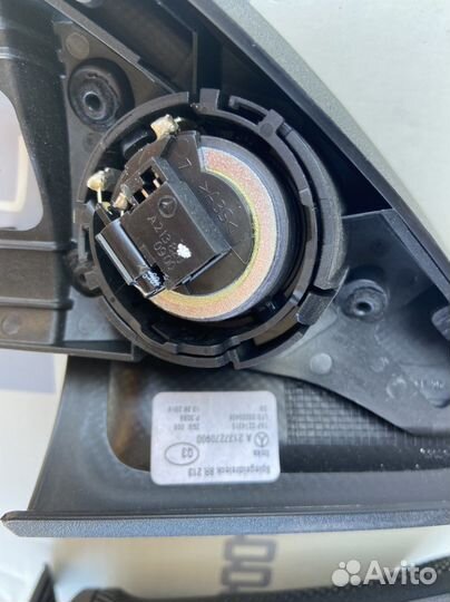 Твиттер передней двери mercedes w213