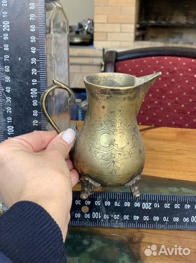 Молочник (латунь). Европа