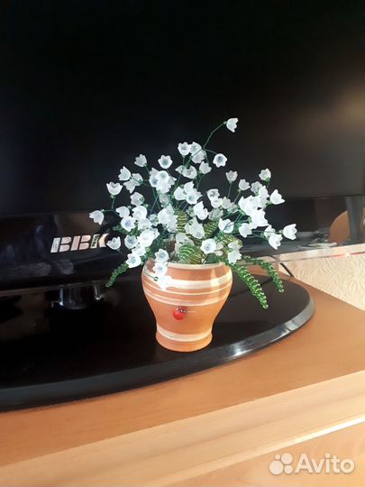 Букет нежных колокольчиков из бисера