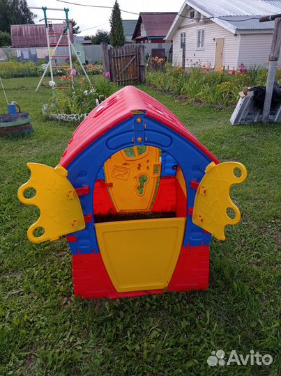 Детский пластиковый домик