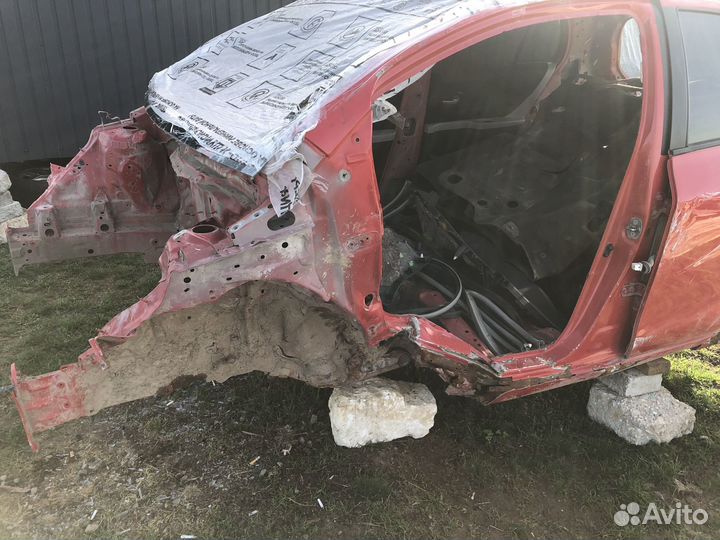 Кузов toyota yaris scp90 2007 1.3 МКПП