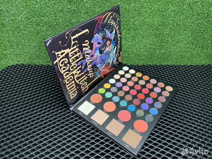 Палетки теней настоящая косметика для для девочек