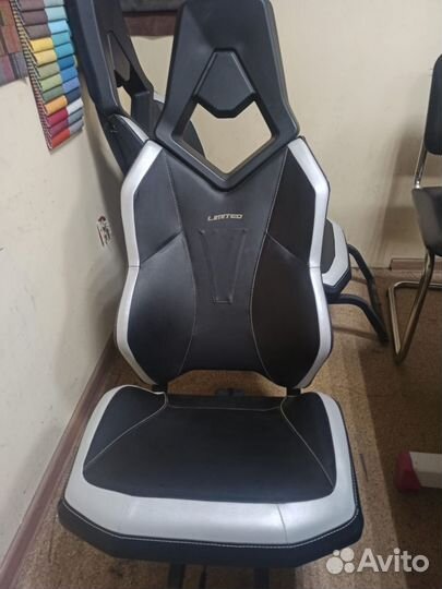 Перетяжка мягкой мебели