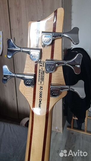 Бас гитара 5 струн Harley Benton