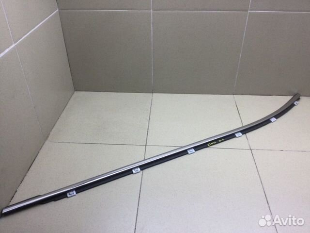 Накладка стекла заднего левого задняя левая