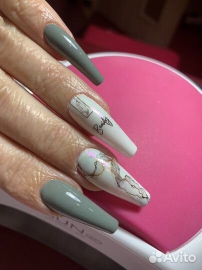 Наращивание ногтей