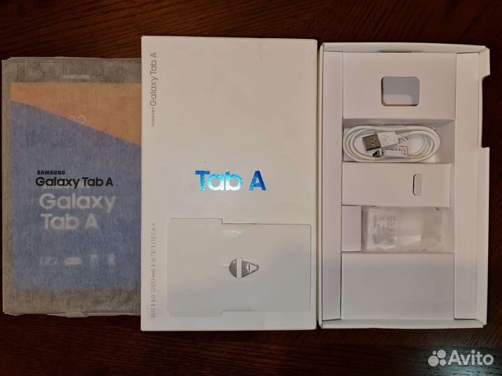 Планшет Samsung Galaxy Tab A 8.0 SM-T385