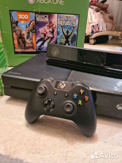 Xbox One +Kinect + Диски