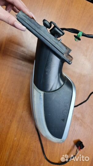 Зеркало правое Volkswagen Passat B6 1800CC