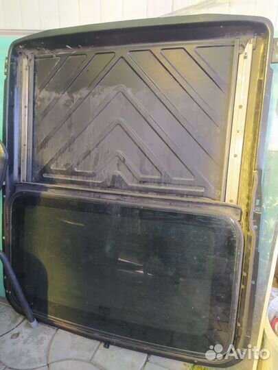 Люк на крышу