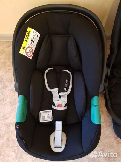 Коляска 3 в 1 Cybex Balios S Lux BLK Deep Black