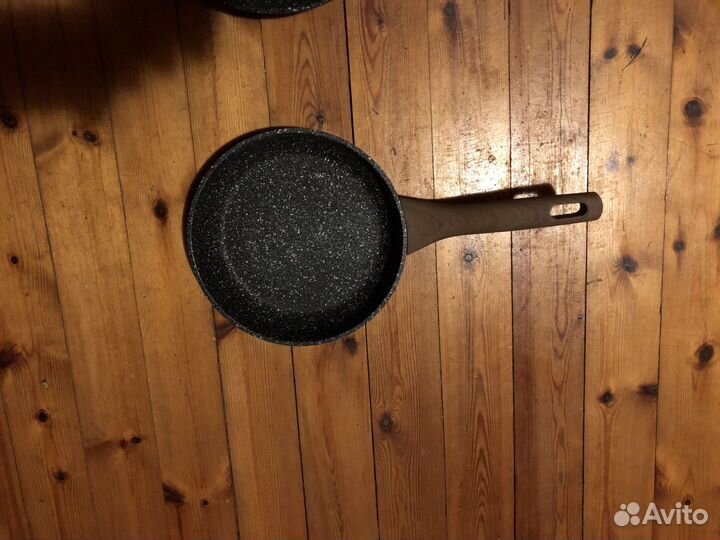 Сковородка индукционная 20см и 24см Grandee stone