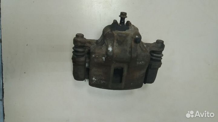 Суппорт передний левый Hyundai Verna