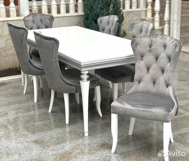 Кухонный стол и стулья. Стол и стулья на кухню