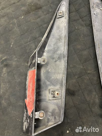 Спойлер nissan skyline