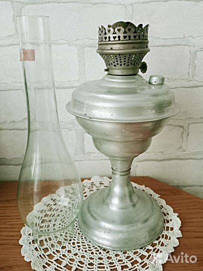 Лампа керосиновая