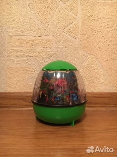 Светильник лампа ночник детский с плавающими рыбка