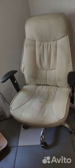 Компьютерное кресло руководителя бу