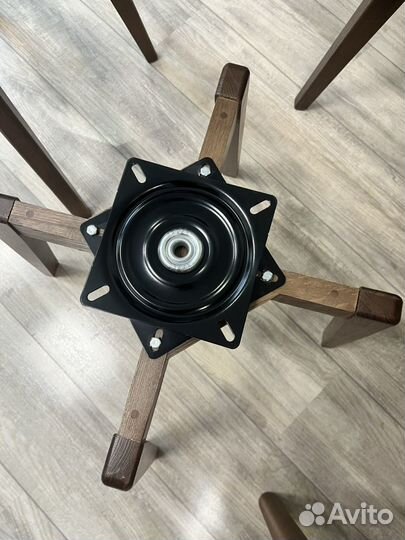 Основание для стула поворотное