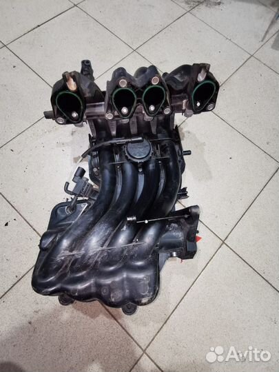 Впускной коллектор Skoda octavia и Golf