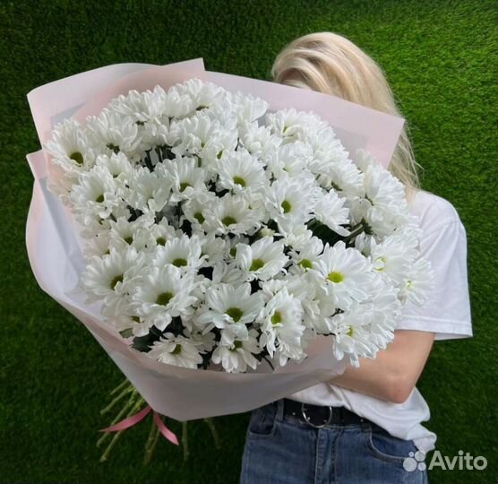 Букет из 15 кустовых хризантем