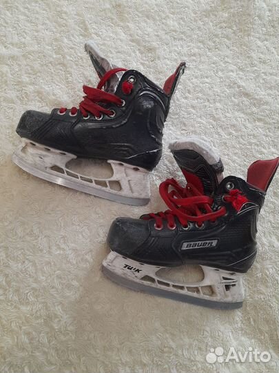 Хоккейные коньки bauer vapor 1x