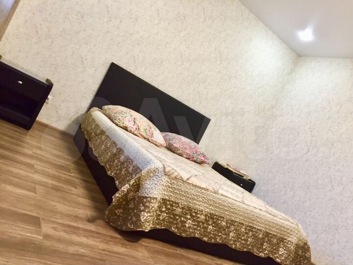 1-к. квартира, 50 м², 8/16 эт.