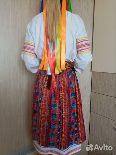 Костюм для танцев (украинский)