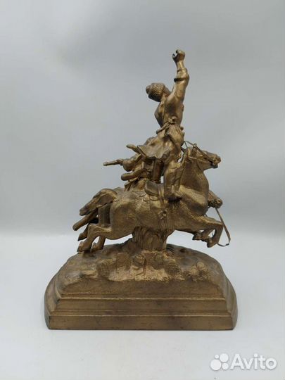 Статуэтка чугун.Малая джигитовка касли