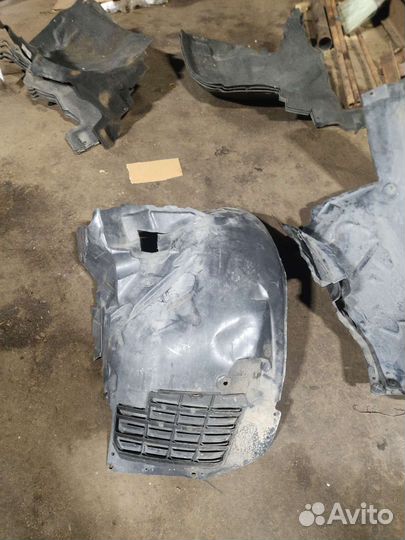 Подкрылки Audi A8 D3