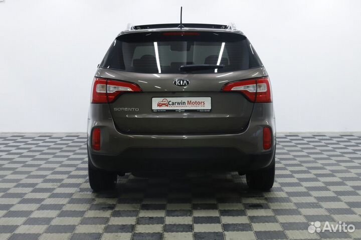 Kia Sorento 2.4 AT, 2015, 85 000 км