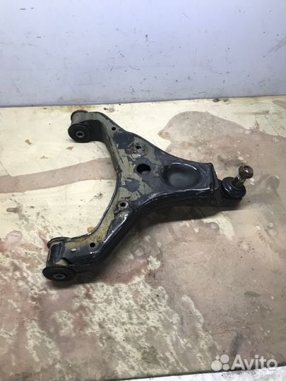 Рычаг подвески передний левый Mercedes Sprinter