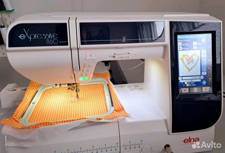 Швейно вышивальная машина Elna eXpressive 860