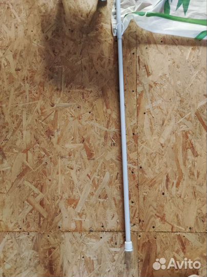 Шторка с телескопической штангой