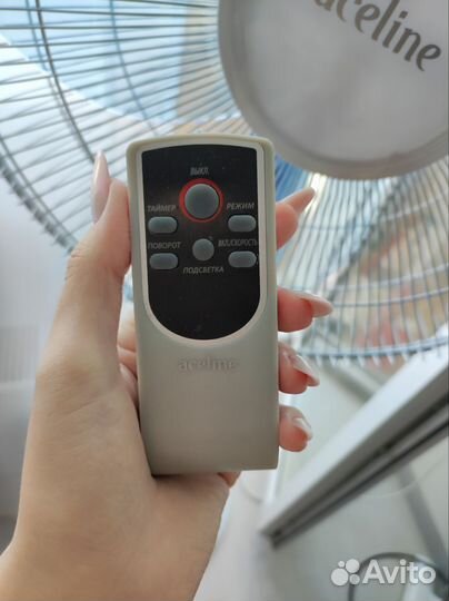 Вентилятор напольный с пультом