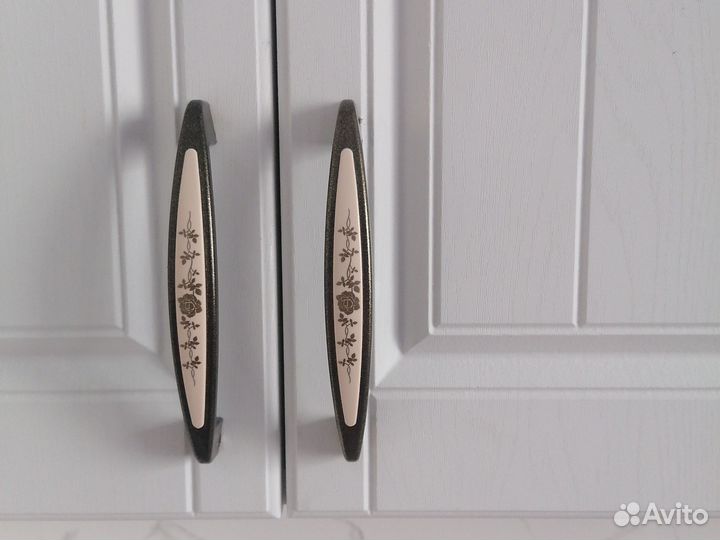 Мебельная фурнитура ручки