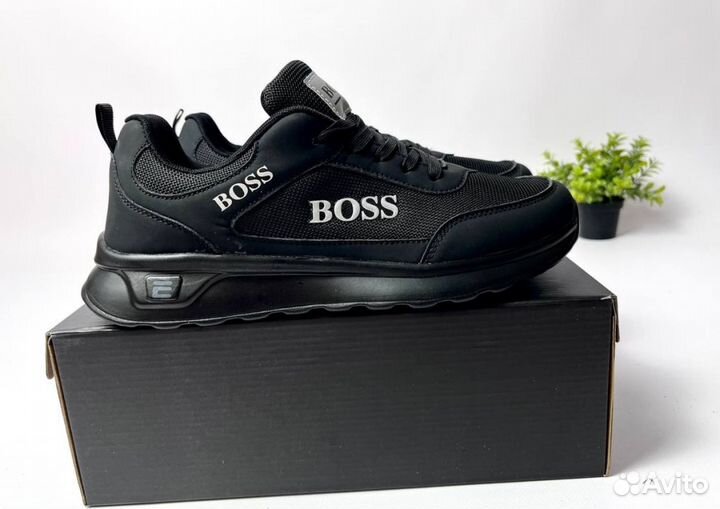 Кроссовки Boss комфортные