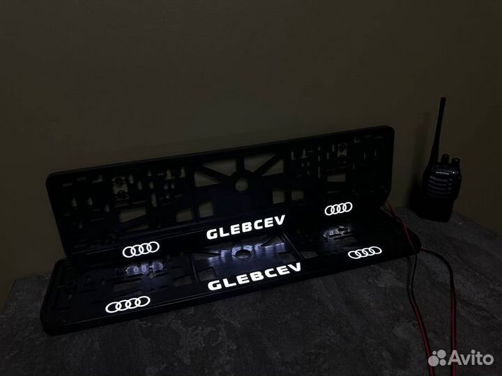 Номерная рамка c вашим логотипом и дизайном