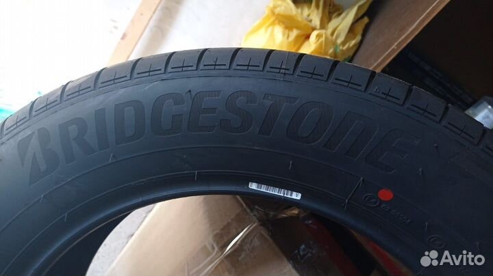 Bridgestone Alenza H/L 33 225/60 R18 100H