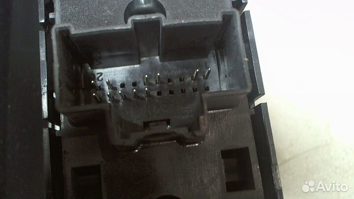 Кнопка стеклоподъемника Ford Mustang, 2015