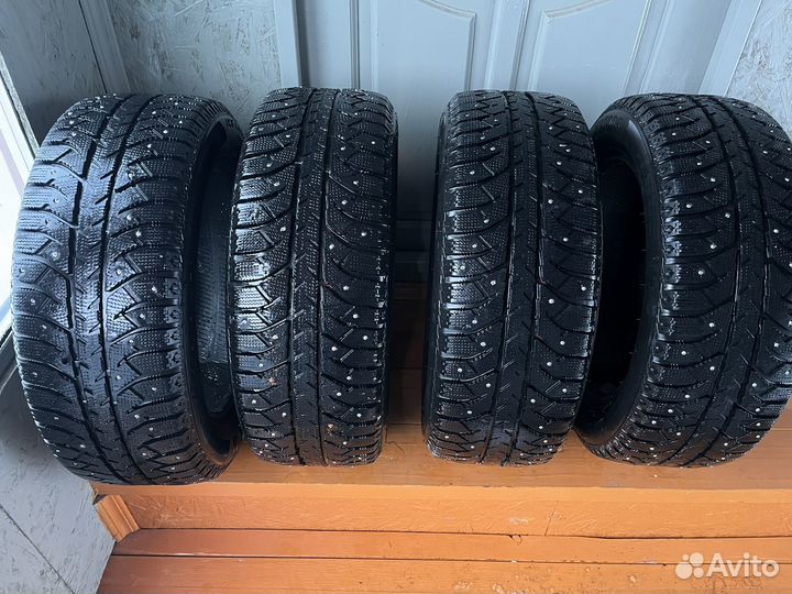 Bridgestone Ice Cruiser 7000 205/55 R16 91T