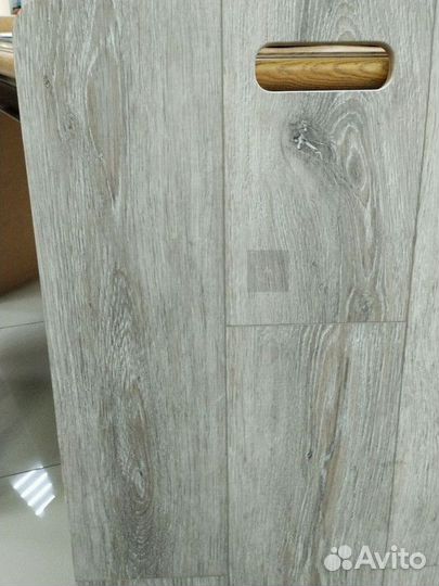 Кварцвиниловая плитка