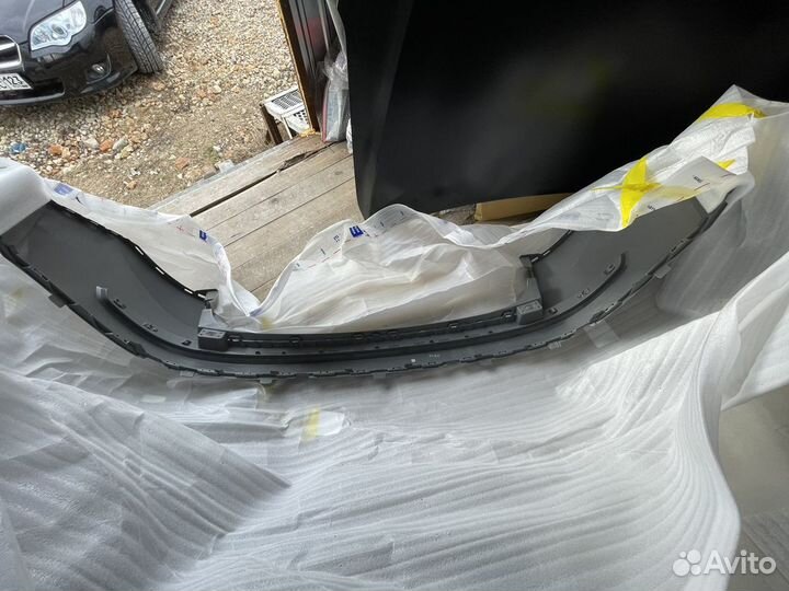 Продам задний бампер Шкода Кодиак