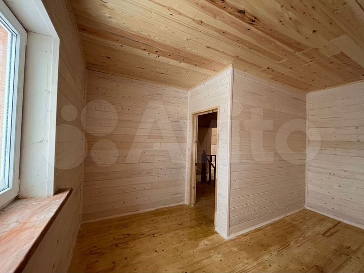 Дом 111,3 м² на участке 4,2 сот.